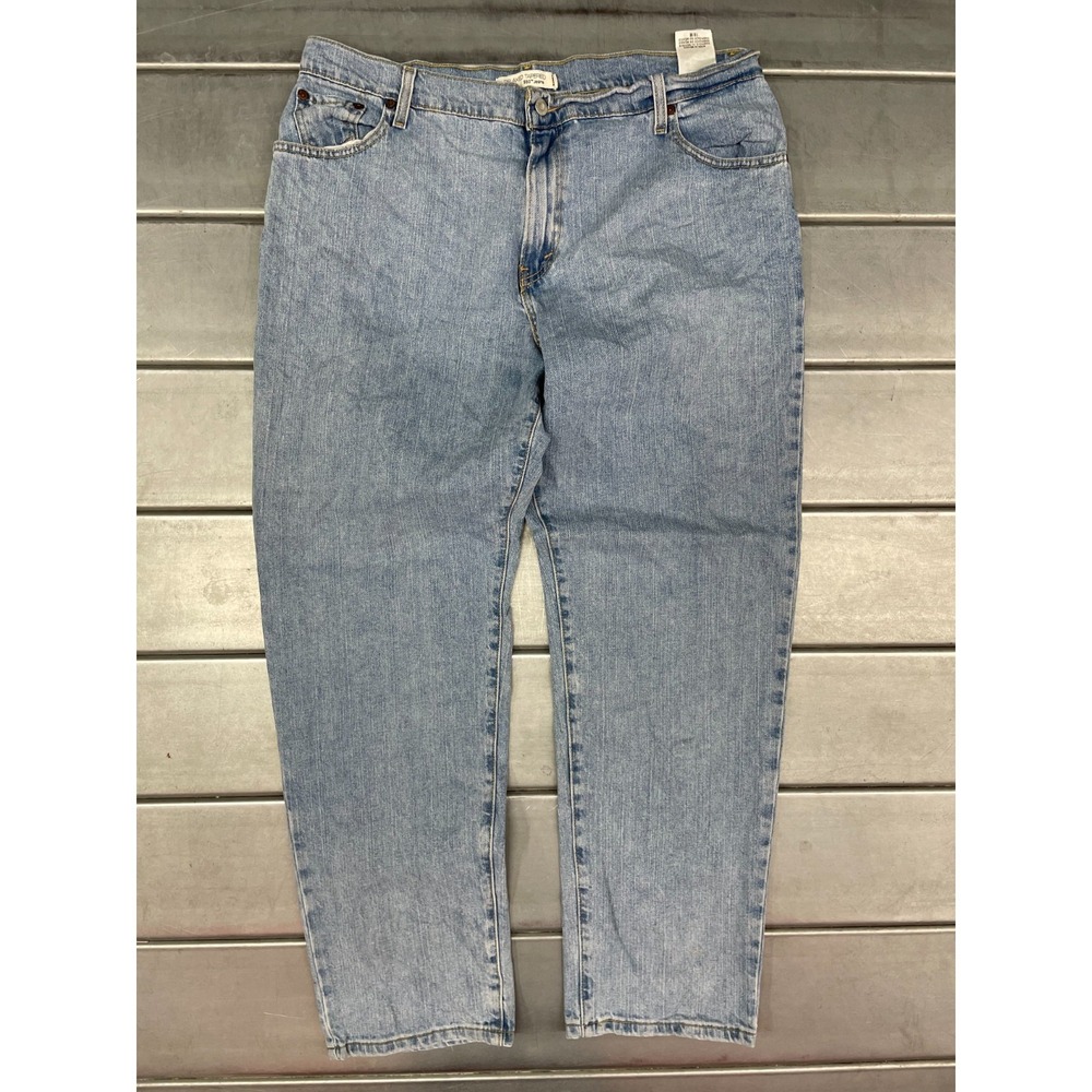 Levis 550 Relaxed Tapered Jeans Womens 18M 37x31 Blue Light Wash‎ Denim